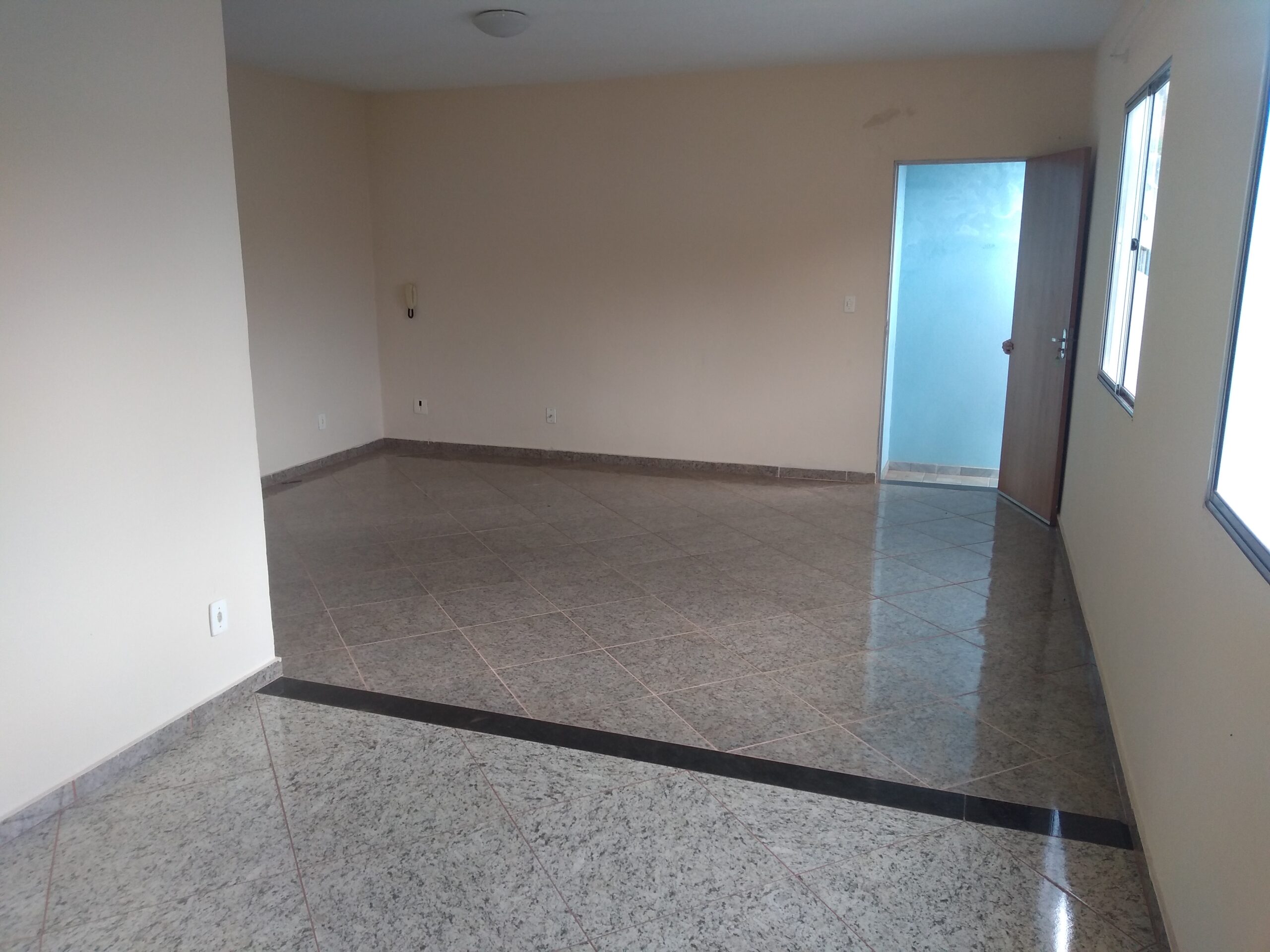 Apartamento – Rua Frei Izaias, 70 A