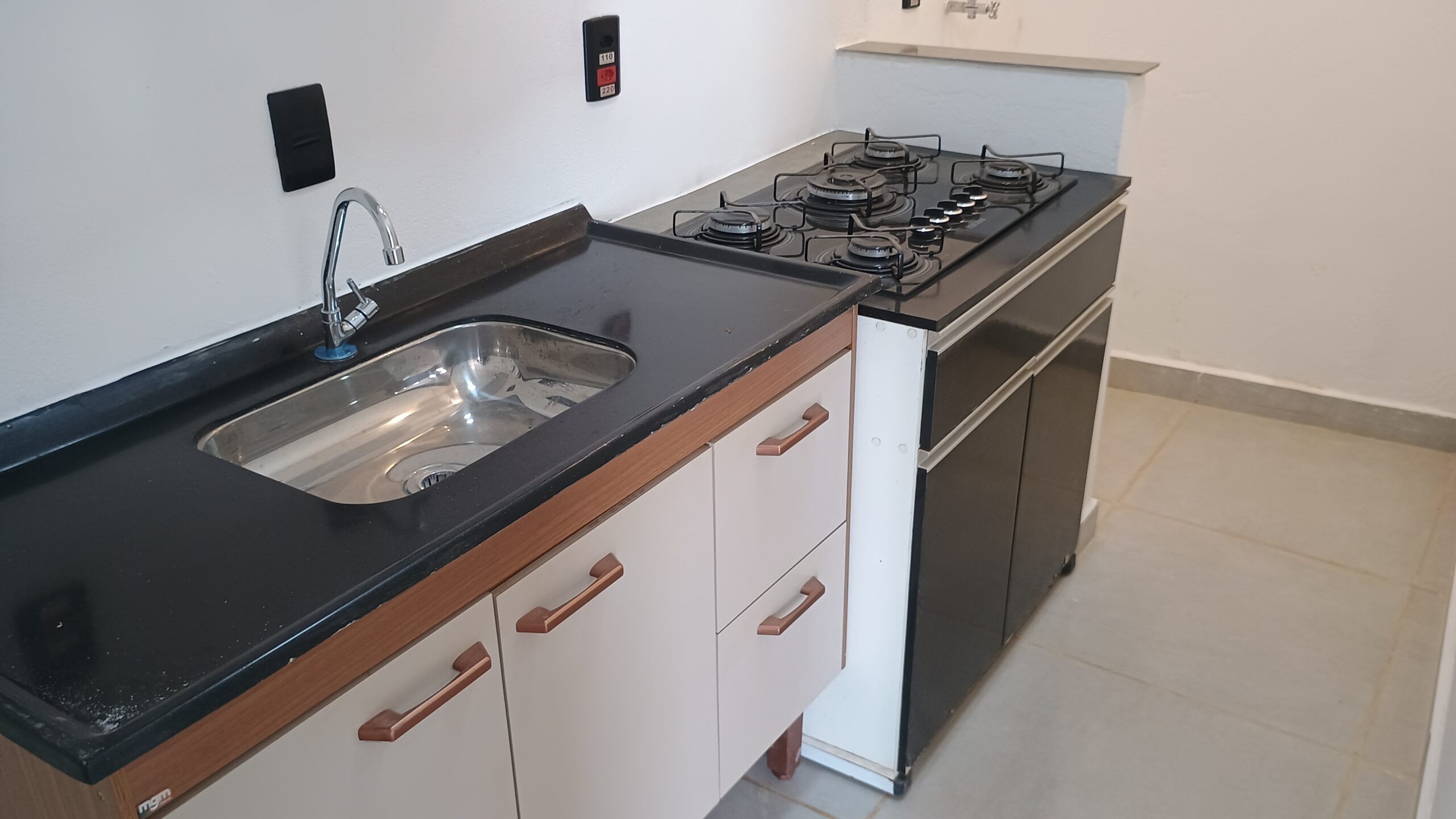 Kitinete Rua Prefeito Niquinho 291 a