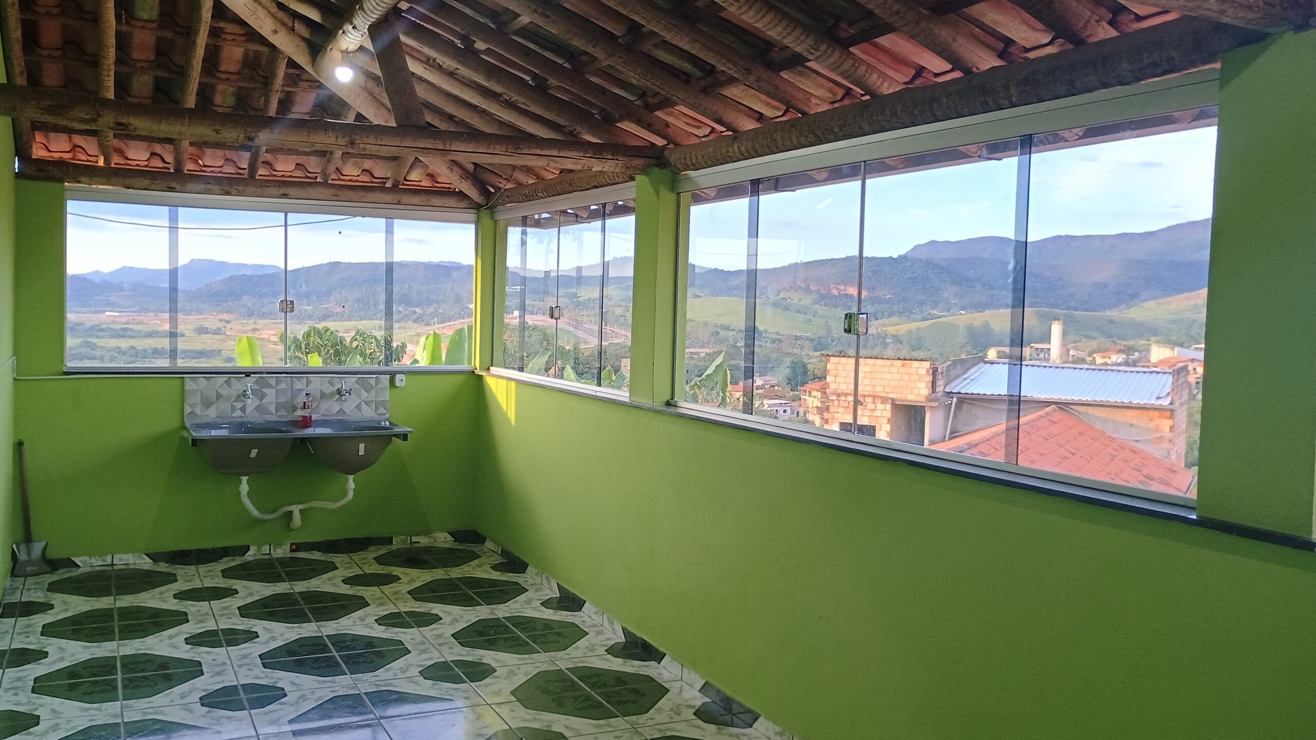 Casa Rua Por do Sol 317 A