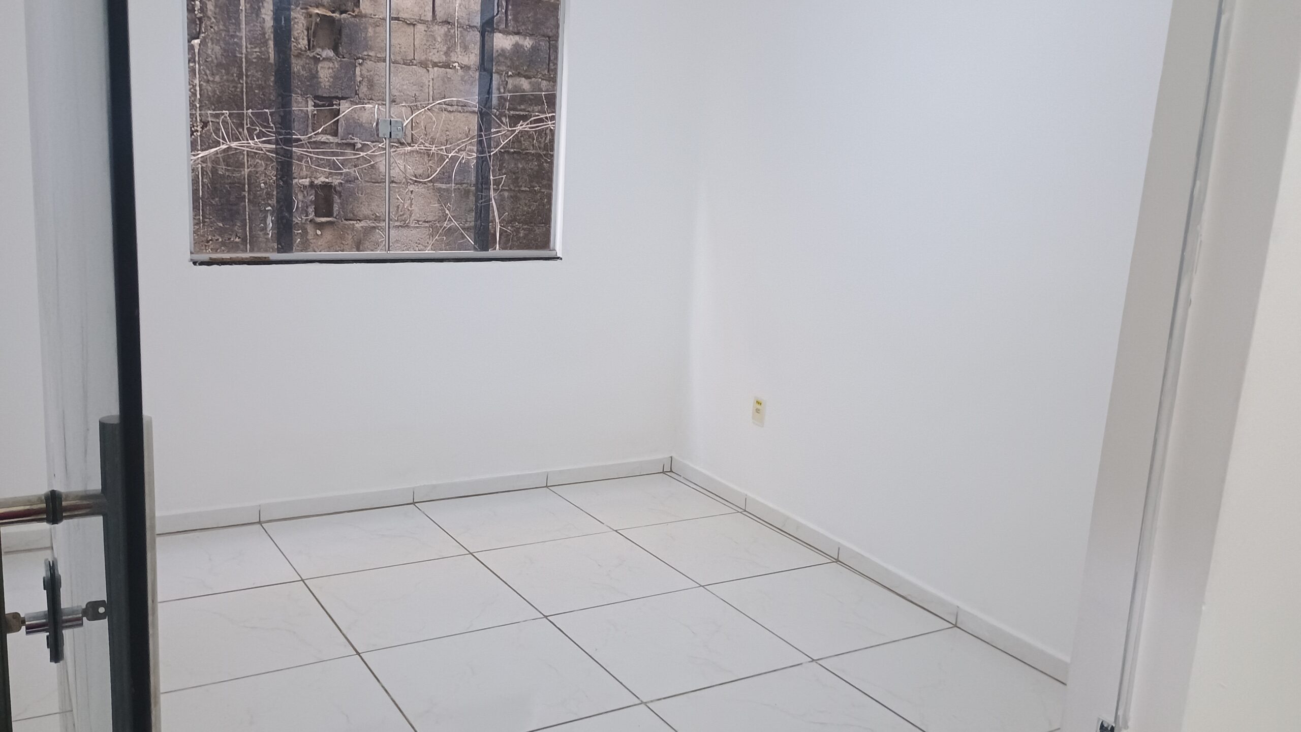 Apto 102 – Rua Comendador Bernardino 121 – Bloco 3